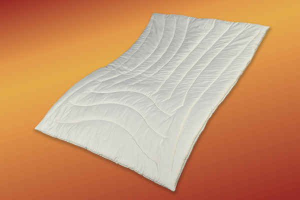 Alpenglückbettdecke Schafschurwolle & Zirbe Ganzjahresdecke